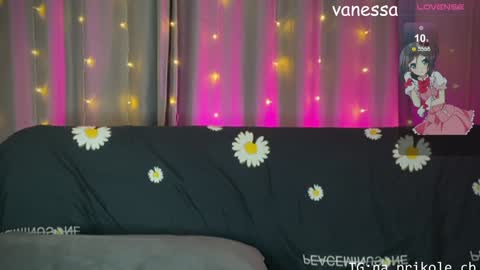 Vanessa and Julia  online show from 01.15.25