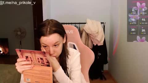 Snapshot of na_prikole_ chatting on 09.26.25 Vanessa and Julia  online show from 09.26.25