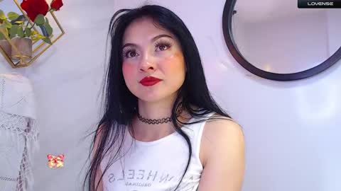 naamah_b online show from 12.06.24