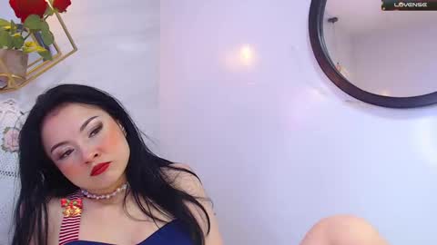 naamah_b online show from 12.07.24