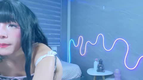 naaomi_cute online show from 10.27.25