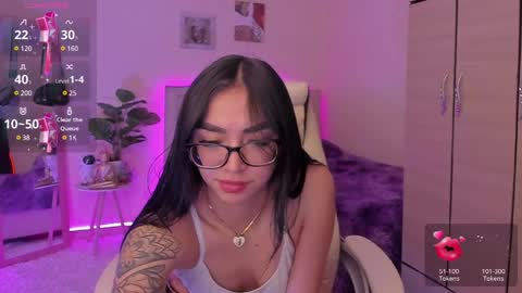 Snapshot of naath_ chatting on 12.02.24 anny online show from 12.02.24
