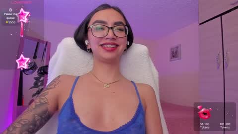 Snapshot of naath_ chatting on 12.10.24 anny online show from 12.10.24