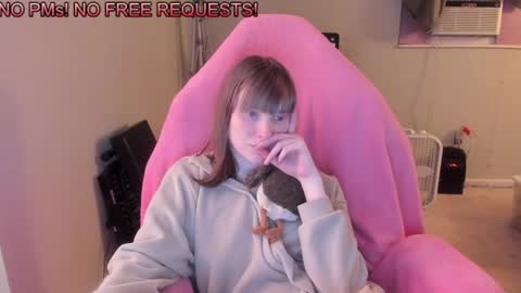 Snapshot of nacmar chatting on 12.31.24 Natalie Marlo online show from 12.31.24