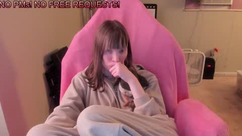 Snapshot of nacmar chatting on 01.14.25 Natalie Marlo online show from 01.14.25