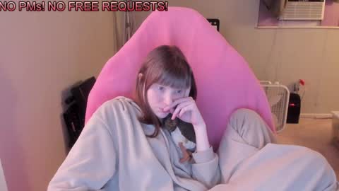 Snapshot of nacmar chatting on 01.29.25 Natalie Marlo online show from 01.29.25