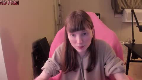 Snapshot of nacmar chatting on 09.15.25 Natalie Marlo online show from 09.15.25