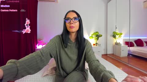 Nadia online show from 12.06.24