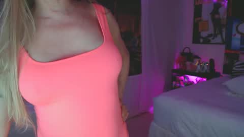 Nadia Vixen online show from 01.04.25