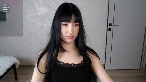 Naemi online show from 07.18.26