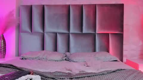 Naenia online show from 02.03.26