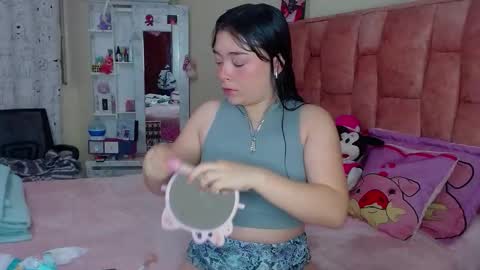 nahia cute     only   online show from 09.19.25