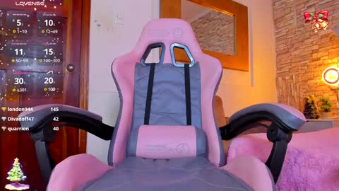 Snapshot of nahiavictoria chatting on 12.24.24 NahiaVictoria  online show from 12.24.24