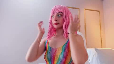 Snapshot of nahimithompson chatting on 02.09.26 Nahimi online show from 02.09.26