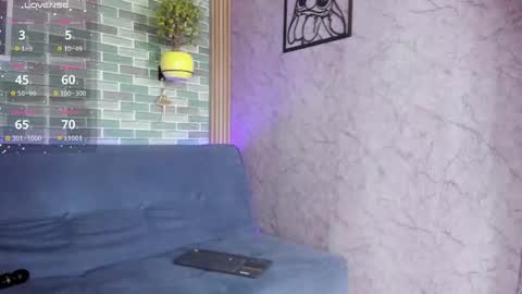 Nahla online show from 10.24.25