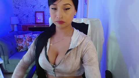 Nahome online show from 12.21.24