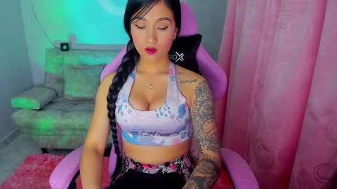 Nahome online show from 02.19.25