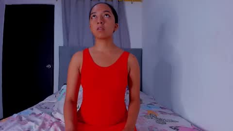 Laura online show from 03.09.25