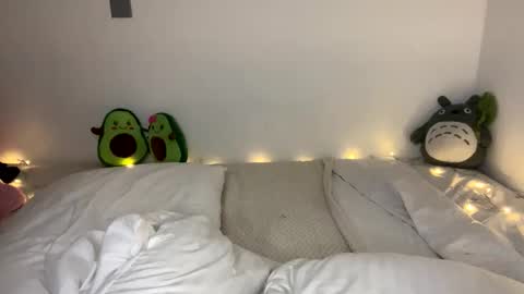 nahomy online show from 03.31.26