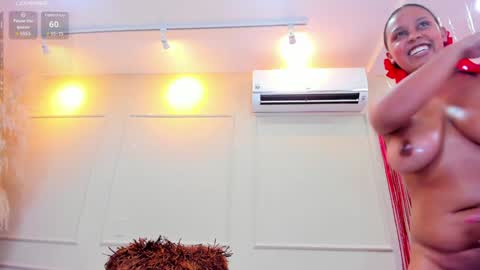 Nahomy online show from 12.30.24