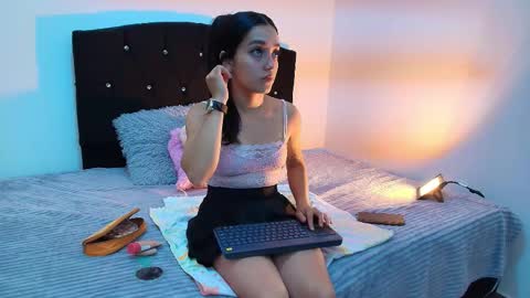 Naia online show from 01.14.26