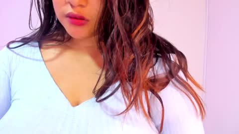 Snapshot of naia_karter chatting on 02.16.25 online show from 02.16.25