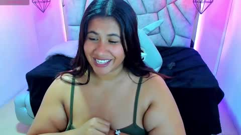 Snapshot of naia_karter chatting on 02.27.25 online show from 02.27.25