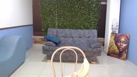 naia_sweetsex online show from 10.18.25