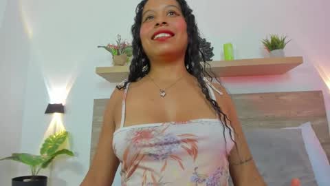 N A I L A online show from 09.09.25