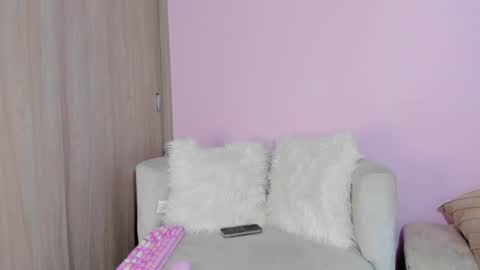      online show from 01.04.25