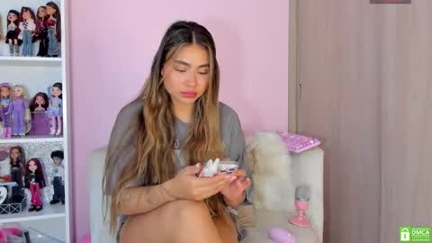      online show from 11.12.25