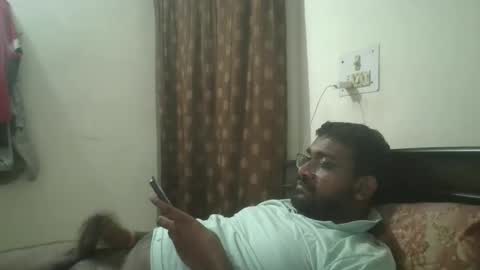 NAIRANANDU28 online show from 05.17.26