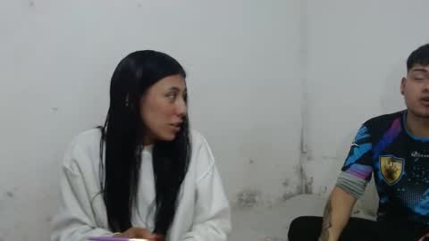 naisha and axel2 online show from 09.30.25