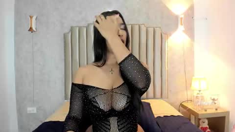 Naisha Rousell online show from 02.28.26