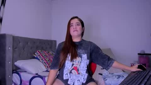 Natalia Flores online show from 01.31.26