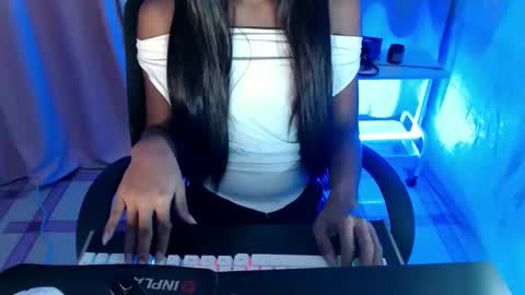 Snapshot of naked_fuck chatting on 10.12.25 naked_fuck online show from 10.12.25