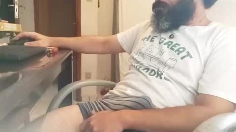 Snapshot of naked_writer chatting on 10.14.25 naked_writer online show from 10.14.25