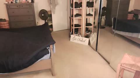 nakedmonkey online show from 04.24.26