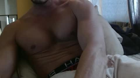 Snapshot of nakedwoodbbttr chatting on 01.22.25 nakeDwoodBbetter online show from 01.22.25