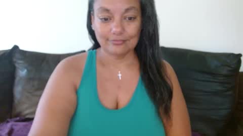 Snapshot of nala_thickk chatting on 10.25.25 Nala Thickk online show from 10.25.25
