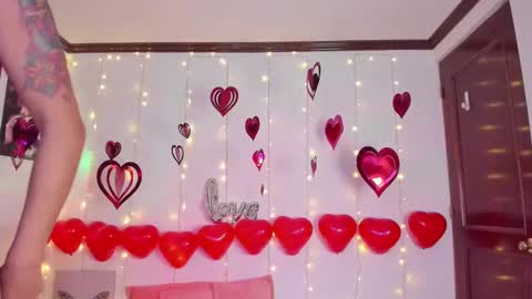   online show from 02.15.25