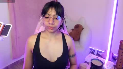 Snapshot of nami_usagi chatting on 09.21.25 nami_usagi online show from 09.21.25