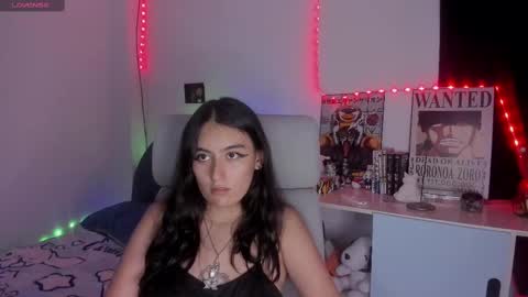 nami_white online show from 09.24.25