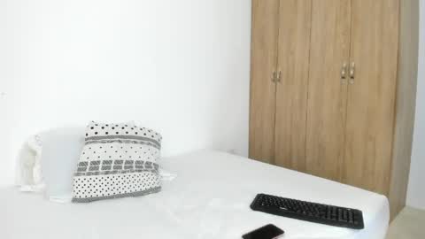 namimayers2 online show from 04.26.26