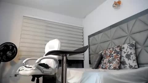 Snapshot of nana_levy chatting on 12.22.24 Nana levy online show from 12.22.24