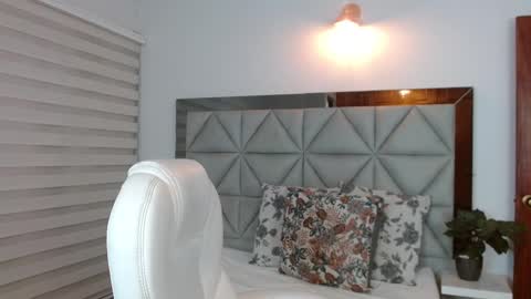 Snapshot of nana_levy chatting on 03.04.25 Nana levy online show from 03.04.25