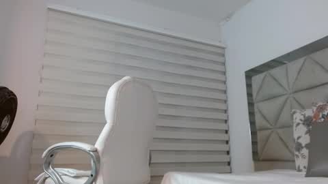 Snapshot of nana_levy chatting on 03.08.25 Nana levy online show from 03.08.25