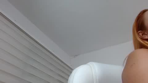 Snapshot of nana_levy chatting on 03.12.25 Nana levy online show from 03.12.25