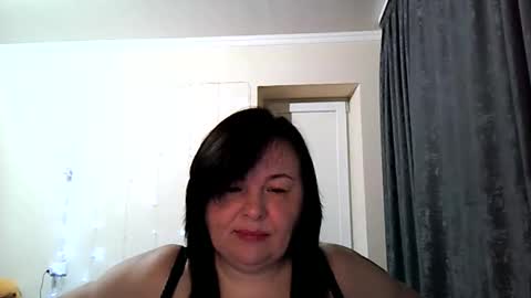 Snapshot of nana_lulu chatting on 02.08.26 Nana Lulu online show from 02.08.26