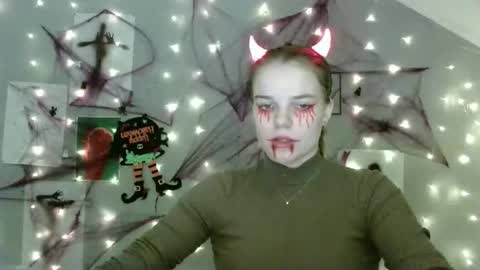 Nana online show from 10.24.25